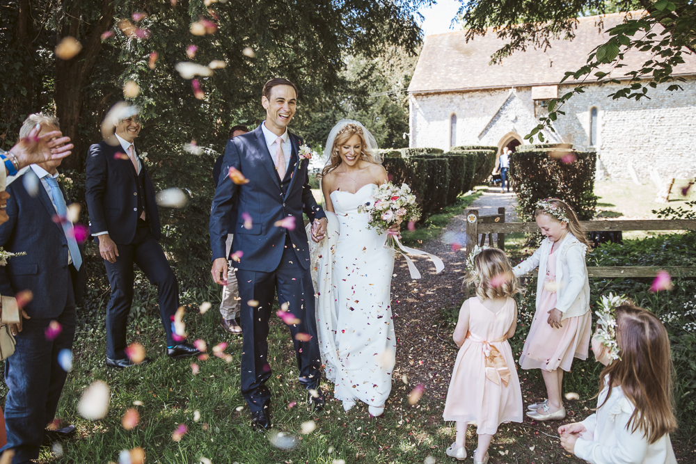 A+A-Confetti-at Swyncombe-Church